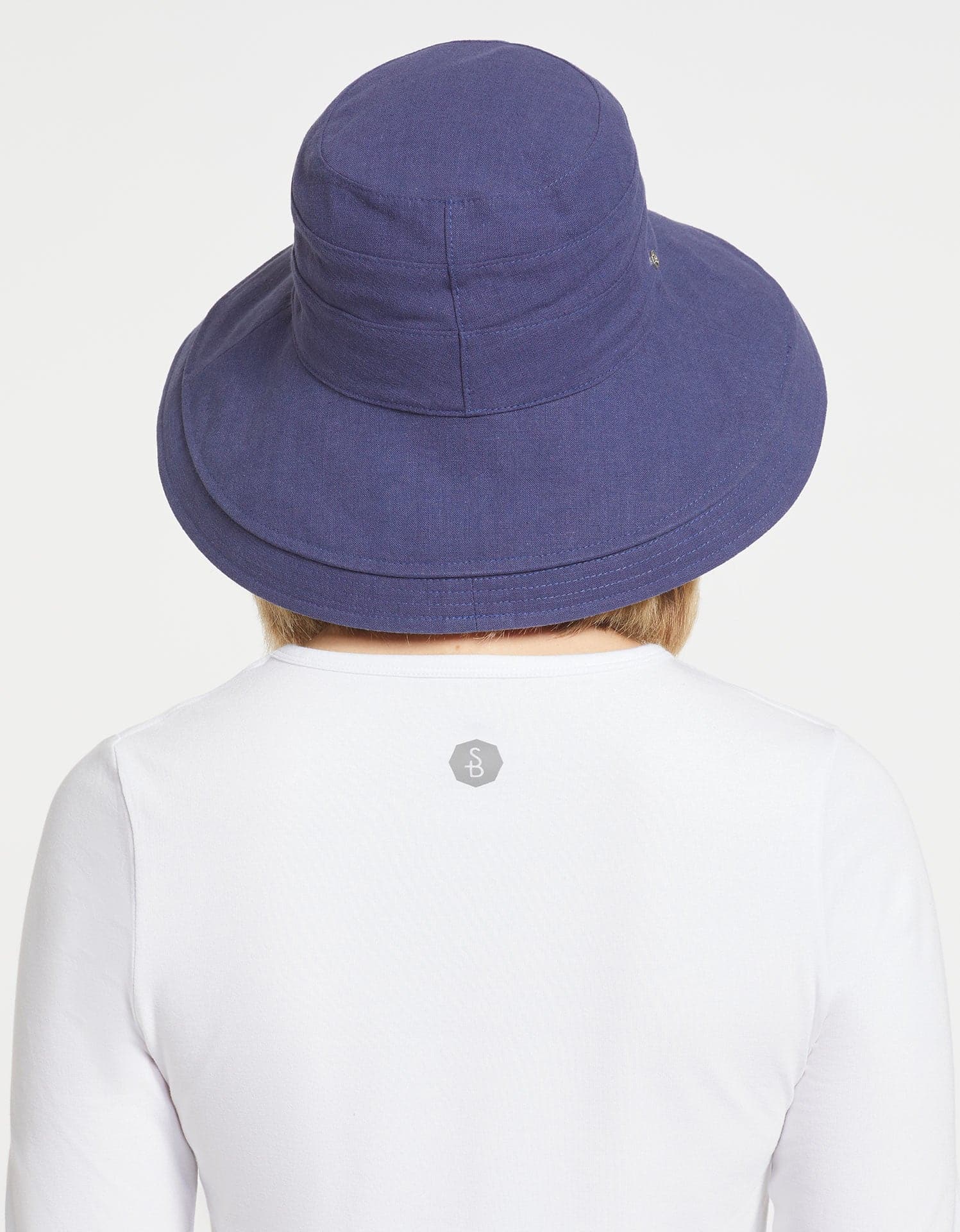Navy / Beige